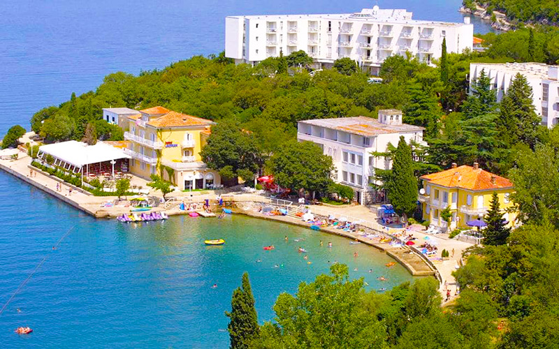 Adriatic, Marina és Primorka Hotel és depandansz